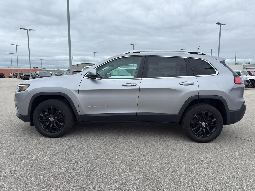 used 2019 Jeep Cherokee car, priced at $20,595