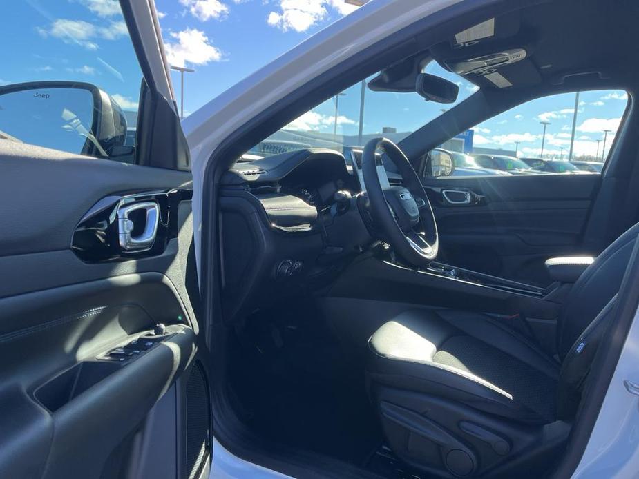 new 2025 Jeep Compass car, priced at $31,436