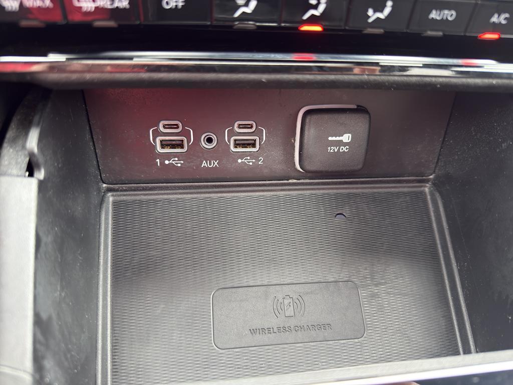 used 2024 Jeep Grand Cherokee L car, priced at $34,995