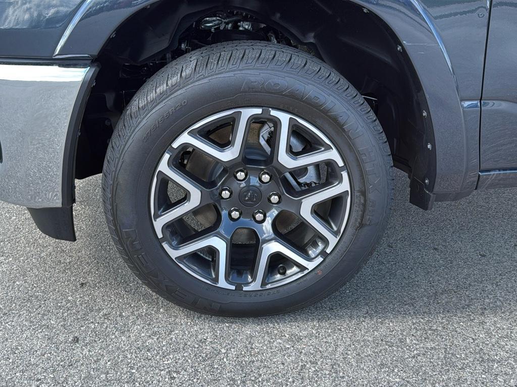 new 2025 Ram 1500 car, priced at $60,912