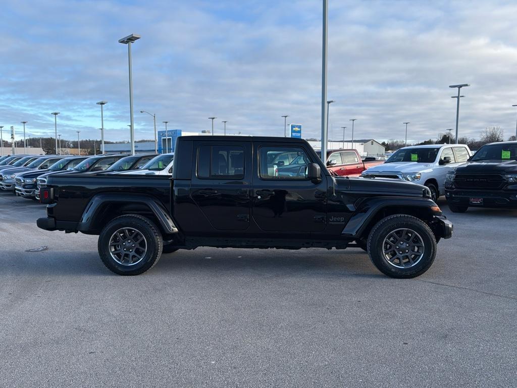 used 2021 Jeep Gladiator car, priced at $30,795