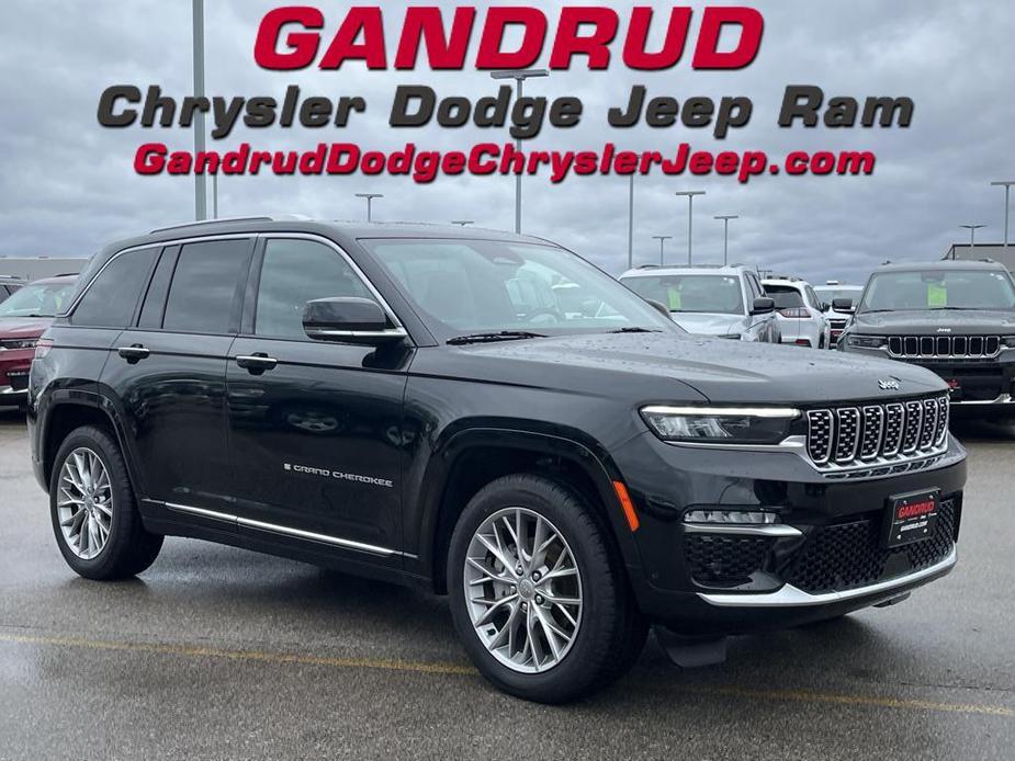 used 2022 Jeep Grand Cherokee car, priced at $43,995