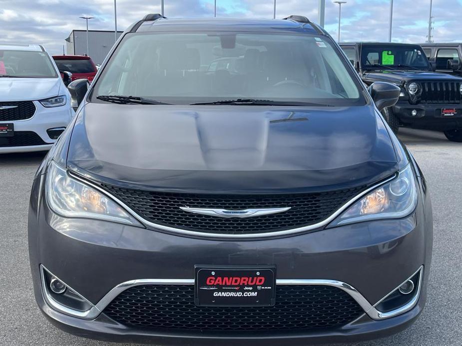 used 2017 Chrysler Pacifica car, priced at $10,895