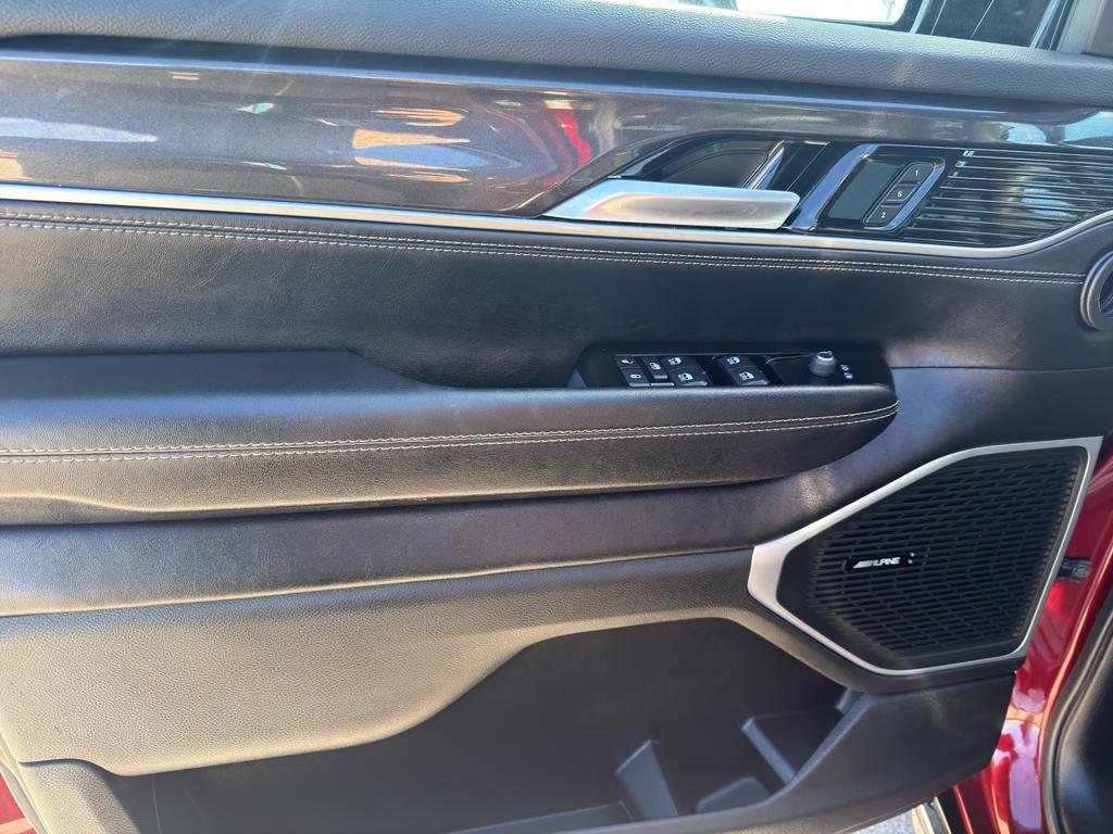 used 2024 Jeep Wagoneer car, priced at $52,995