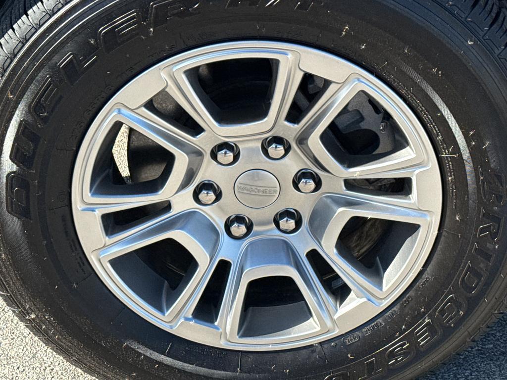 used 2024 Jeep Wagoneer car, priced at $52,995