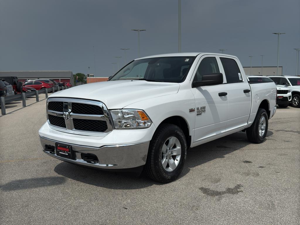 used 2022 Ram 1500 Classic car, priced at $29,995
