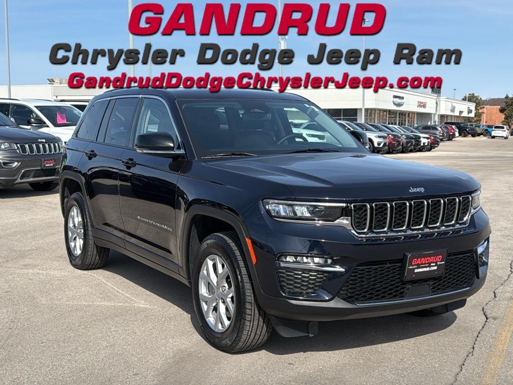 used 2023 Jeep Grand Cherokee car, priced at $35,795