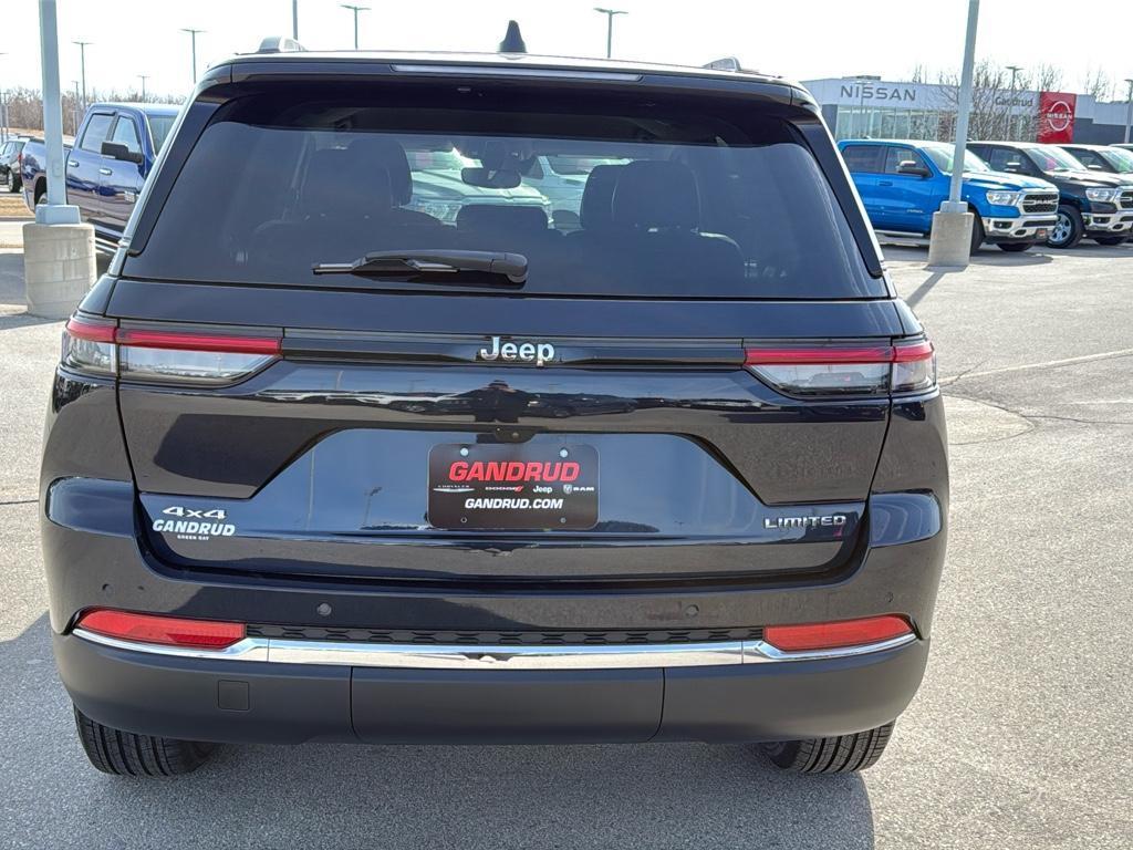 used 2023 Jeep Grand Cherokee car, priced at $35,695