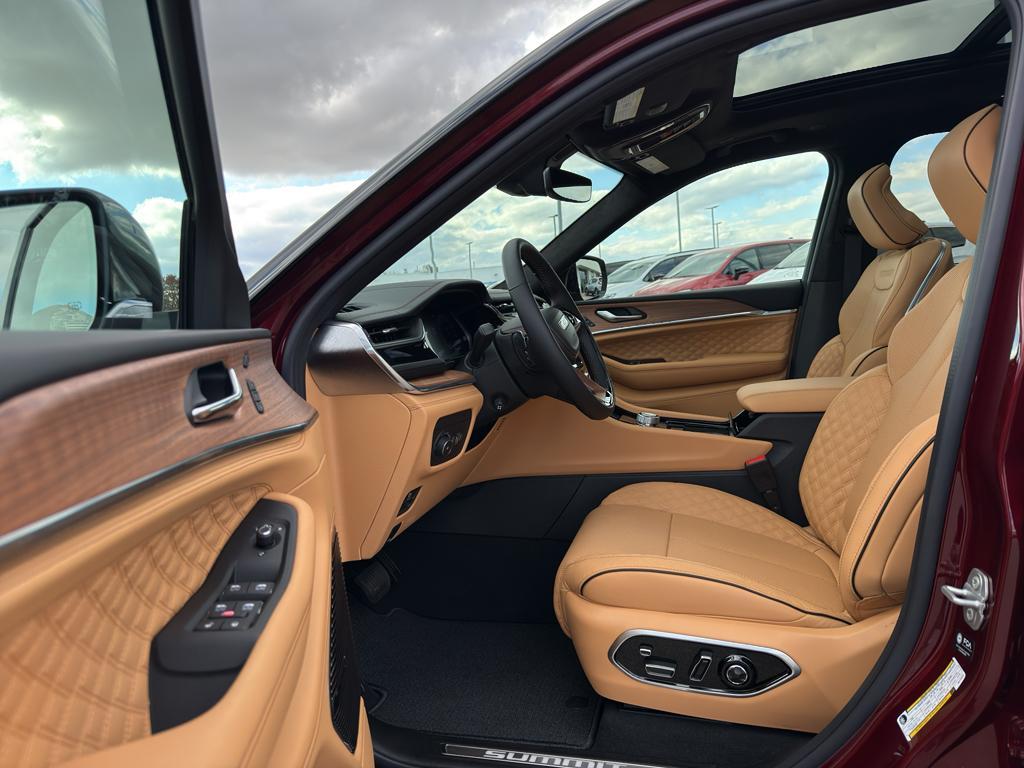 new 2025 Jeep Grand Cherokee L car, priced at $66,455