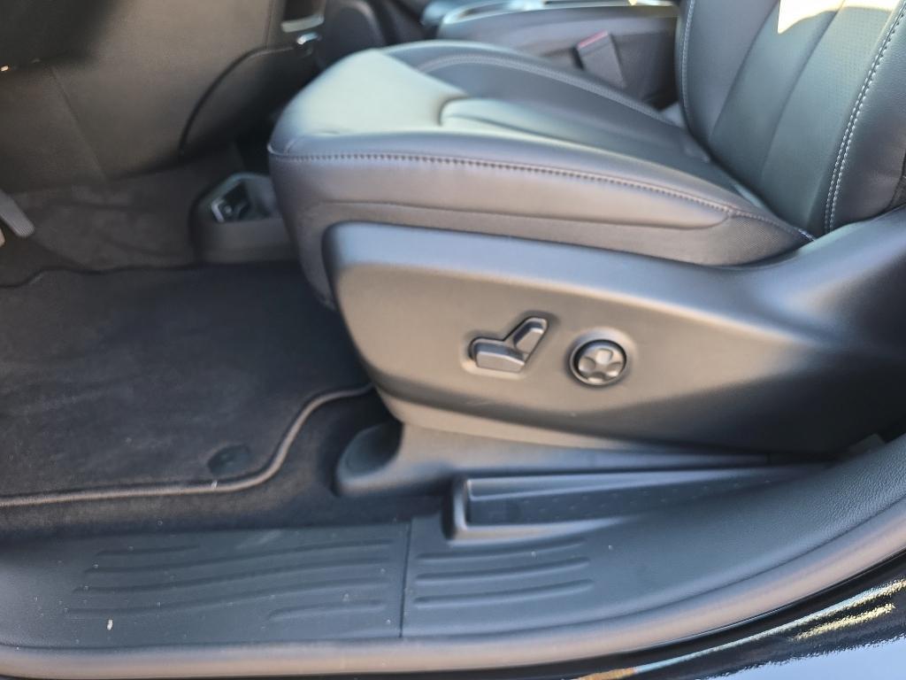 new 2026 Chrysler Pacifica car, priced at $50,401