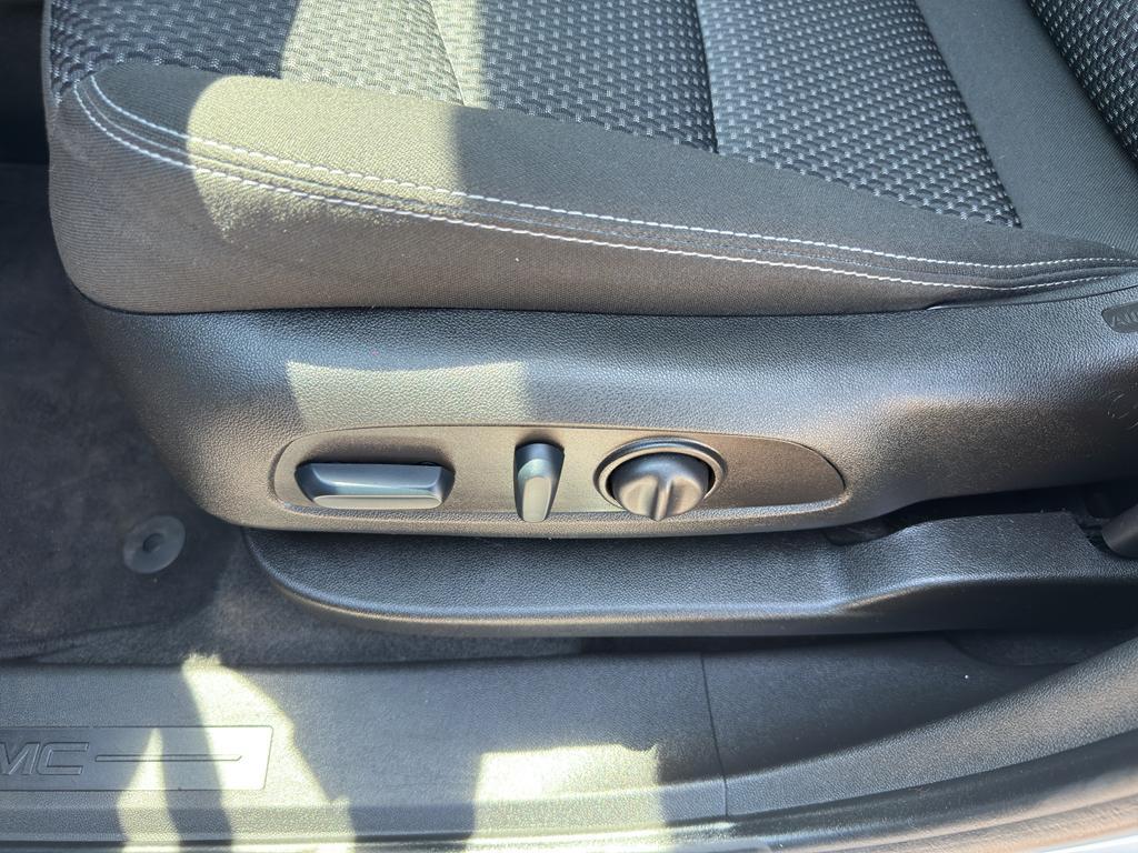 used 2022 GMC Terrain car, priced at $22,995