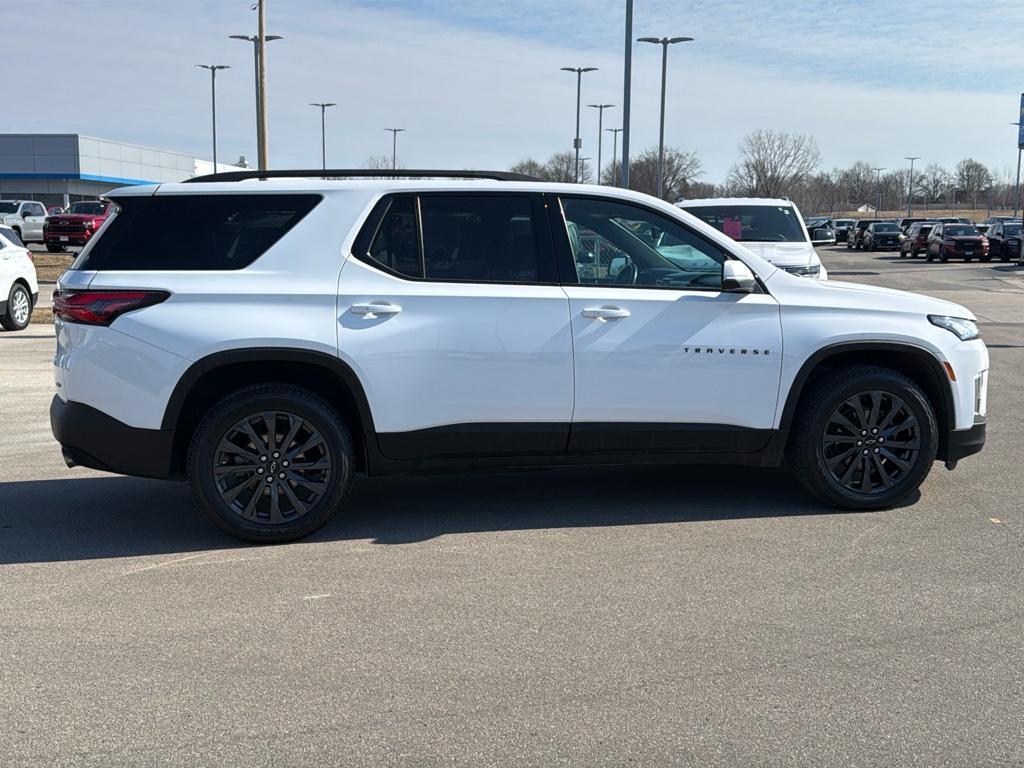 used 2022 Chevrolet Traverse car, priced at $35,495