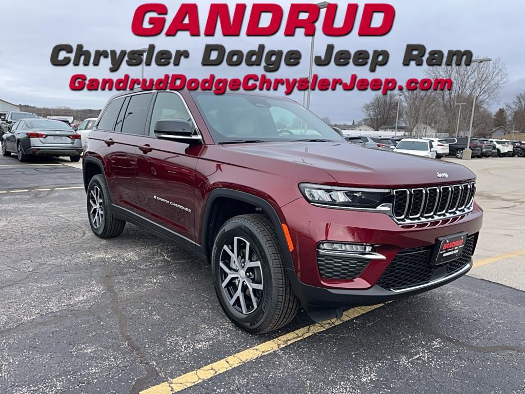 new 2025 Jeep Grand Cherokee car, priced at $44,042