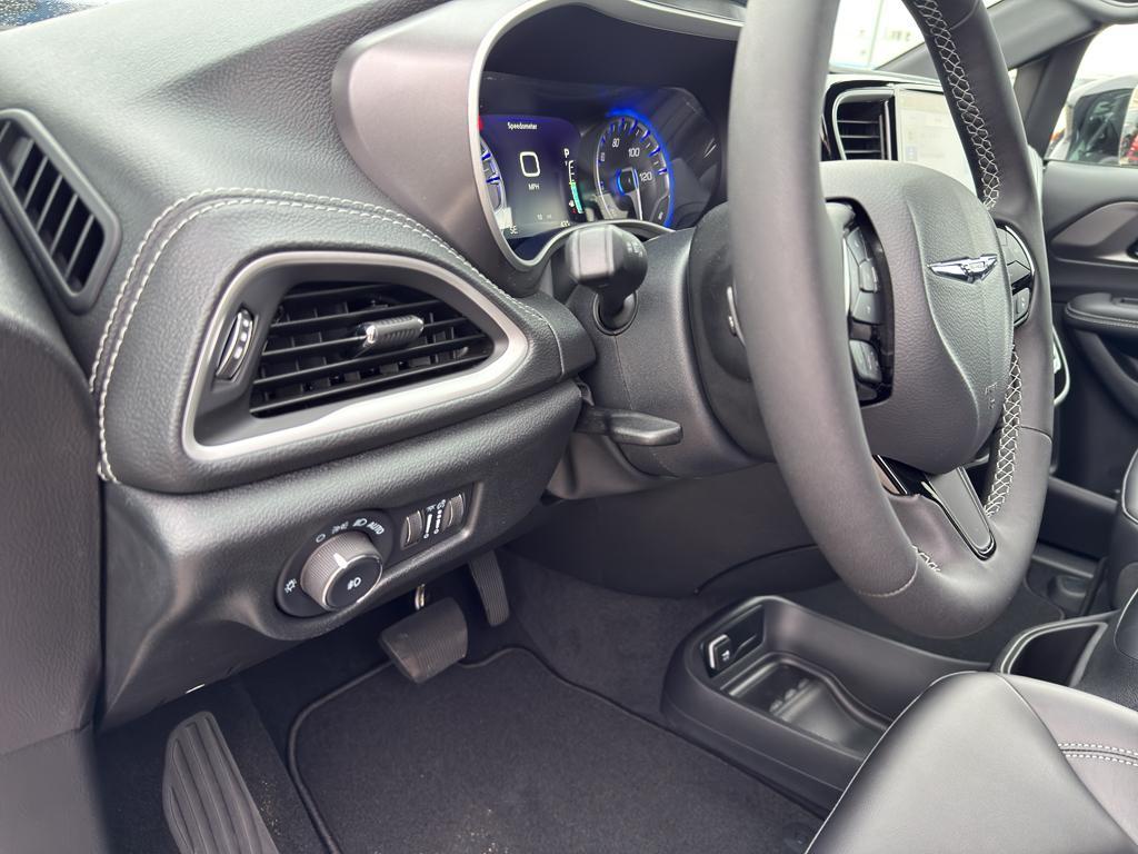 new 2026 Chrysler Pacifica car, priced at $50,577