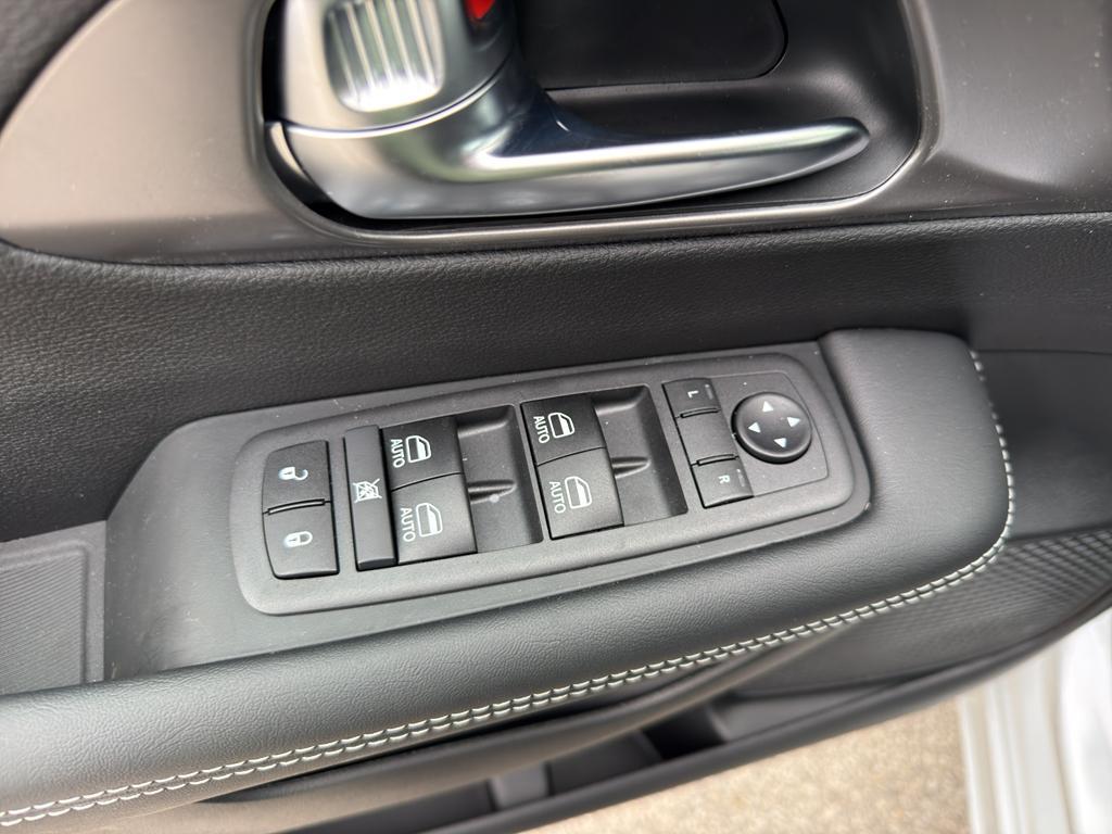 new 2026 Chrysler Pacifica car, priced at $50,577