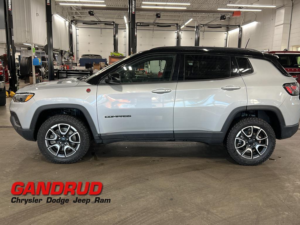 used 2024 Jeep Compass car