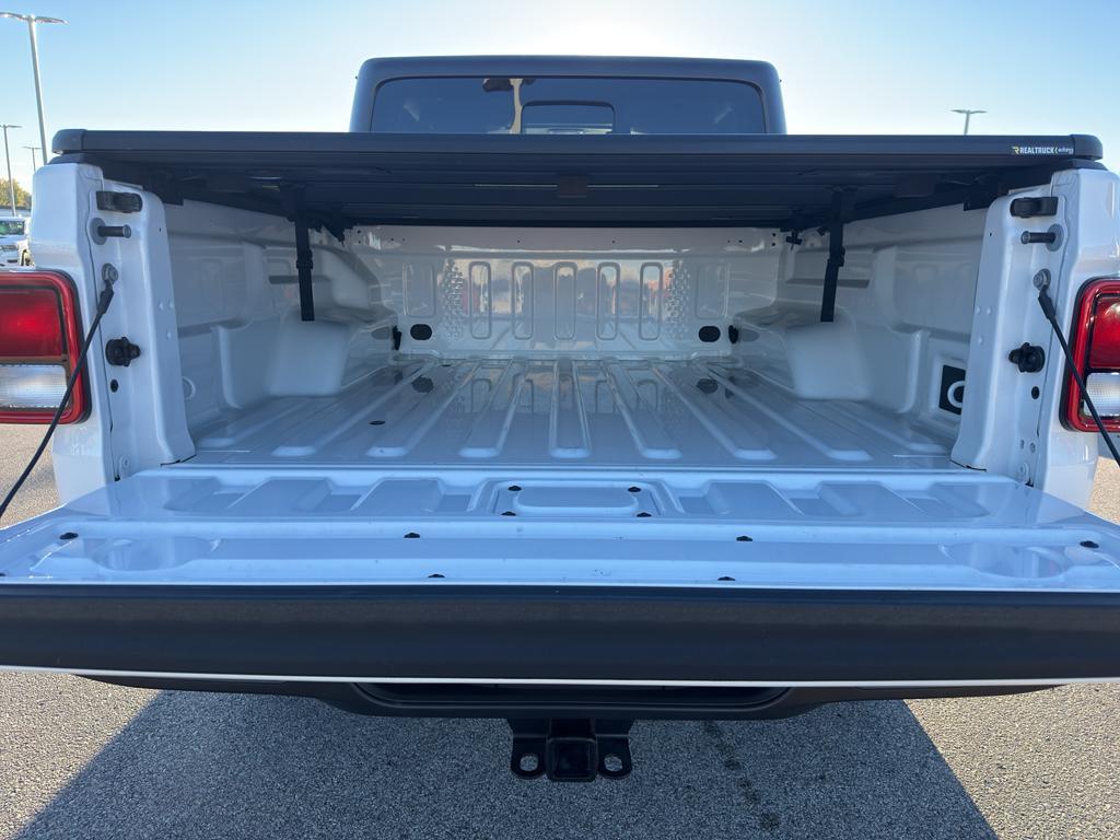 used 2023 Jeep Gladiator car, priced at $34,295