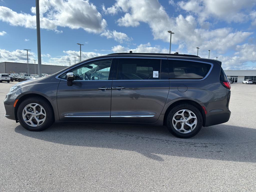 used 2023 Chrysler Pacifica car, priced at $30,295