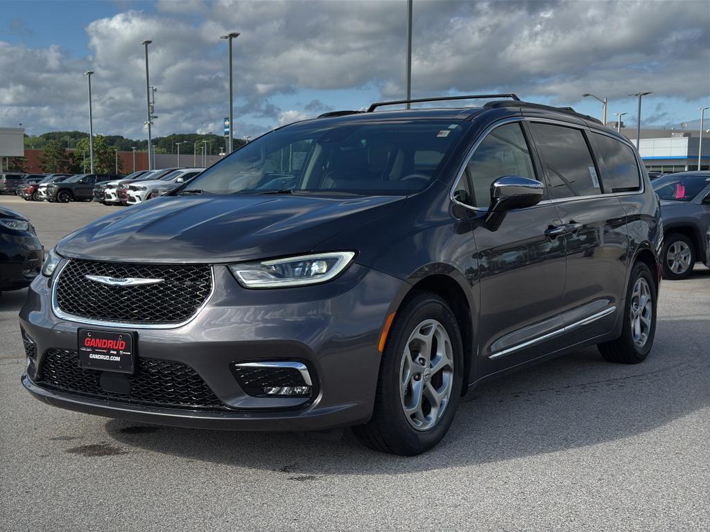 used 2023 Chrysler Pacifica car, priced at $30,295