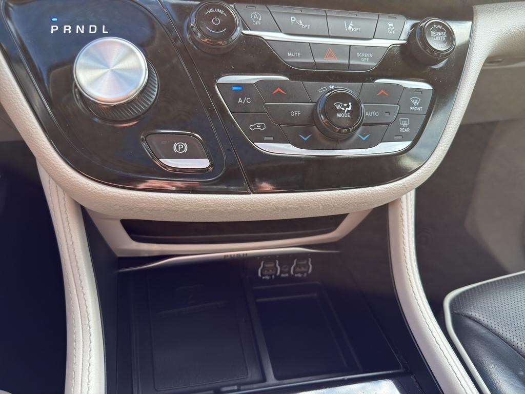 used 2023 Chrysler Pacifica car, priced at $30,295