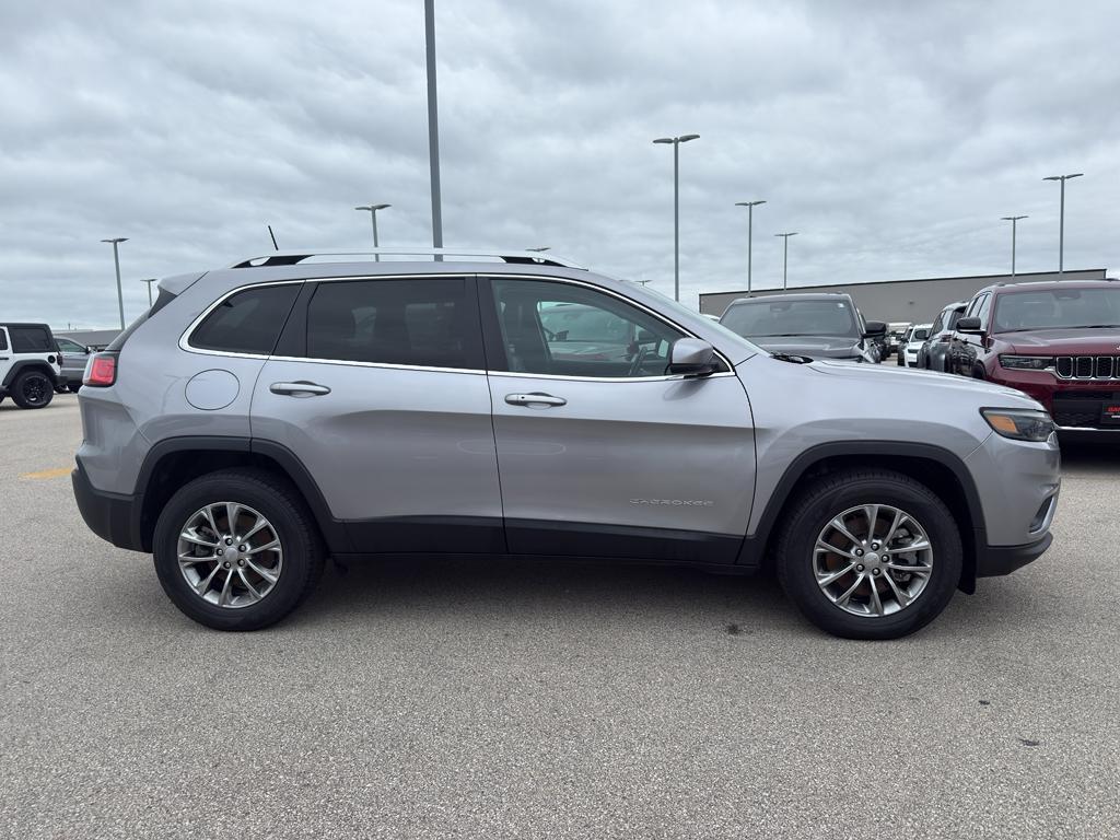 used 2021 Jeep Cherokee car, priced at $21,595