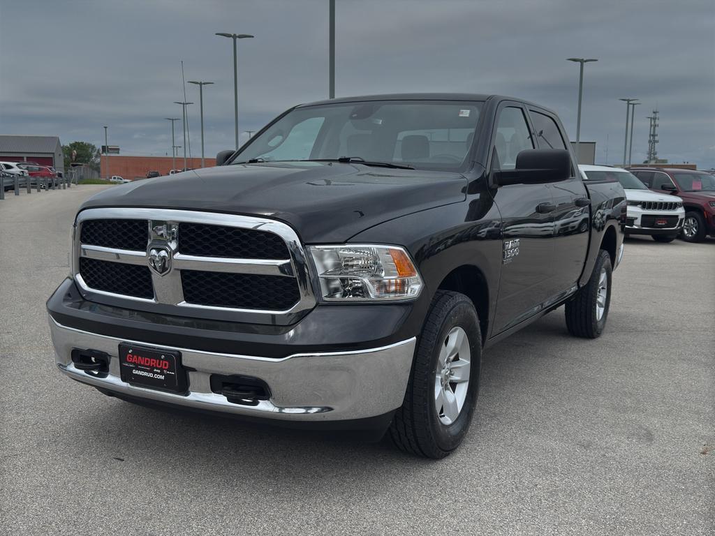 used 2022 Ram 1500 Classic car, priced at $28,695