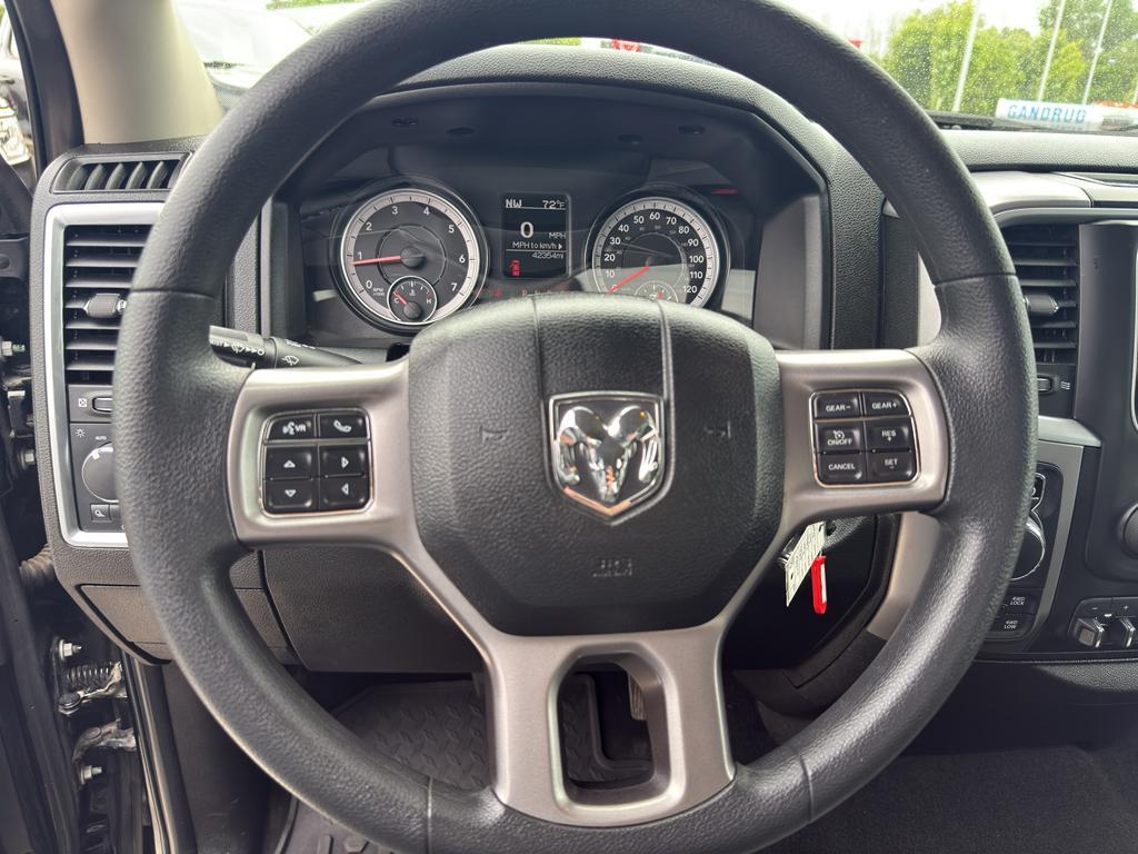 used 2022 Ram 1500 Classic car, priced at $28,695