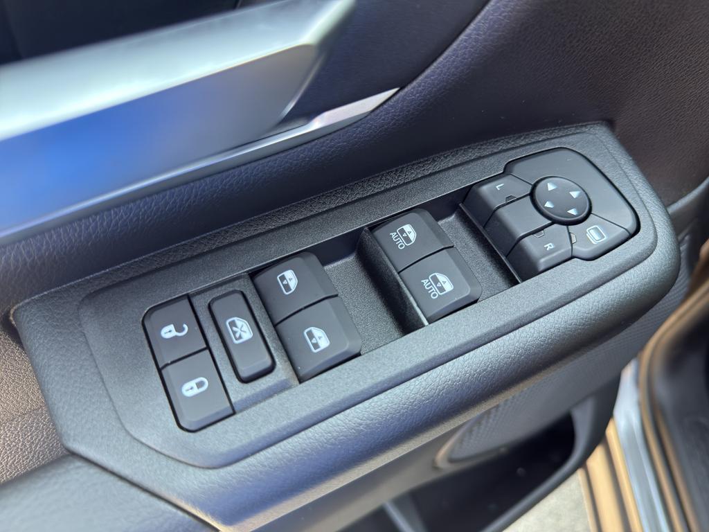 new 2025 Ram 1500 car, priced at $62,562