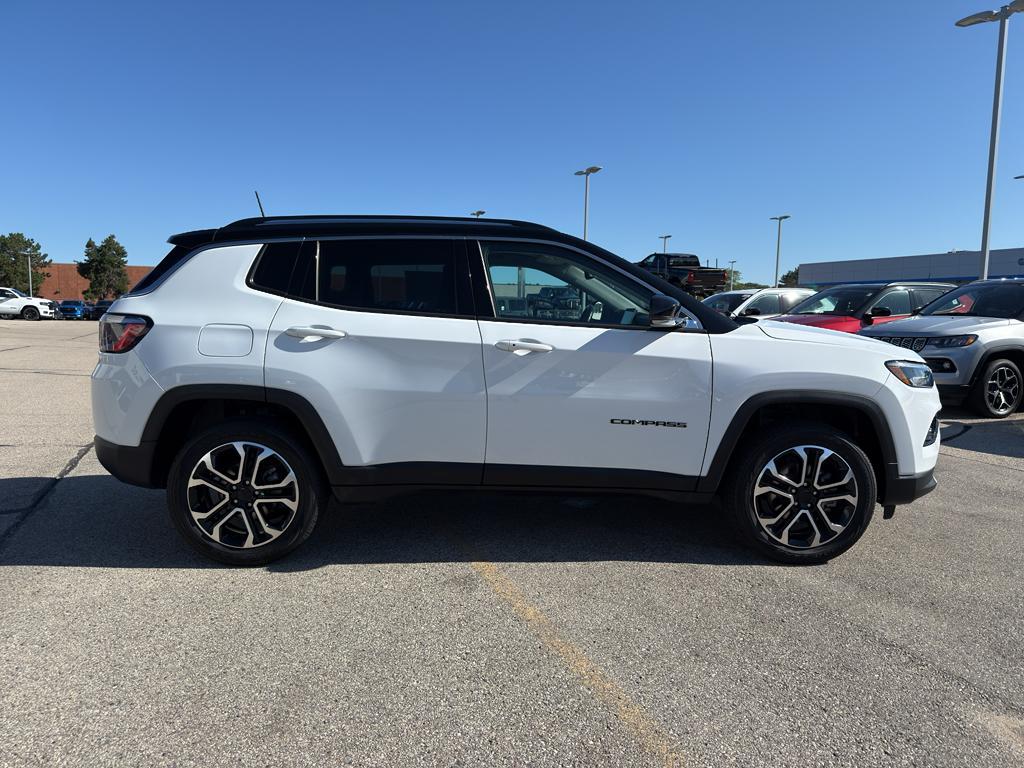 used 2022 Jeep Compass car, priced at $23,595