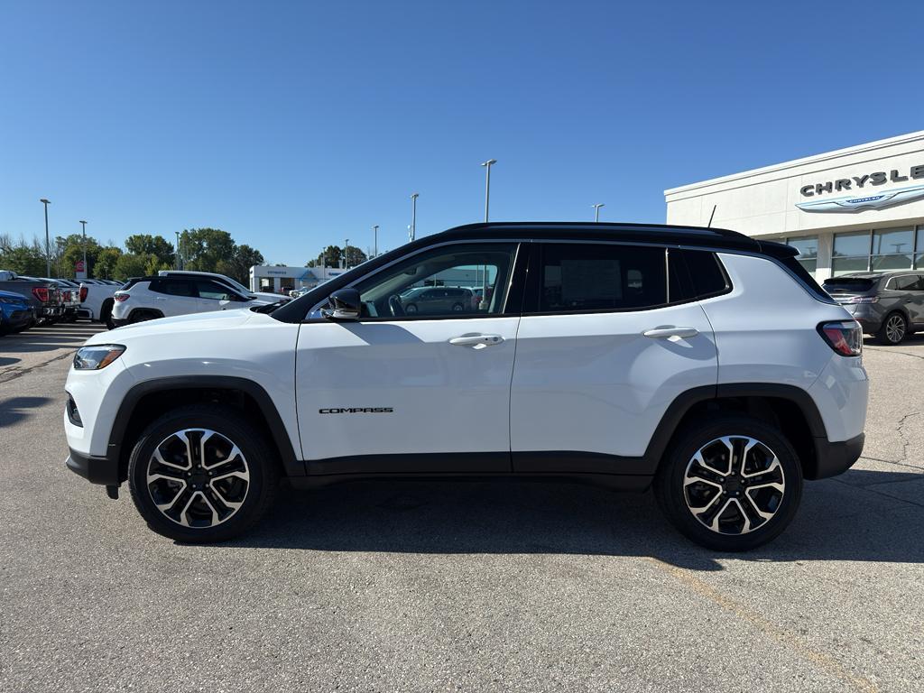 used 2022 Jeep Compass car, priced at $23,595