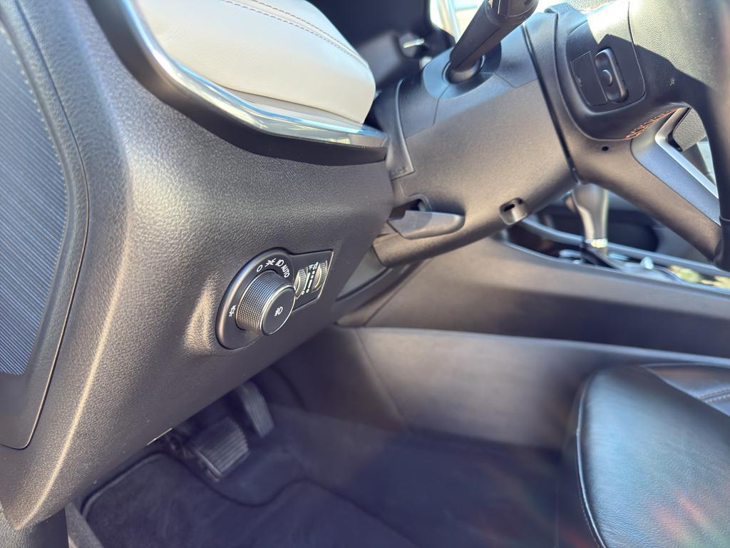 used 2022 Jeep Compass car, priced at $23,595