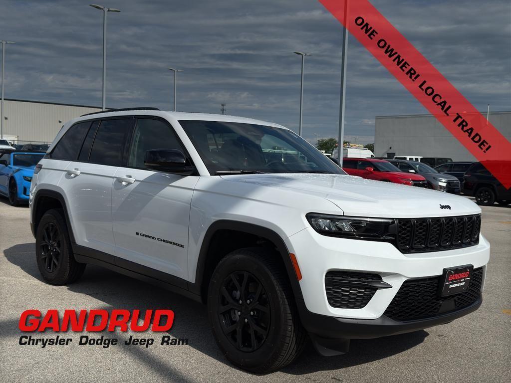 used 2025 Jeep Grand Cherokee car, priced at $40,195