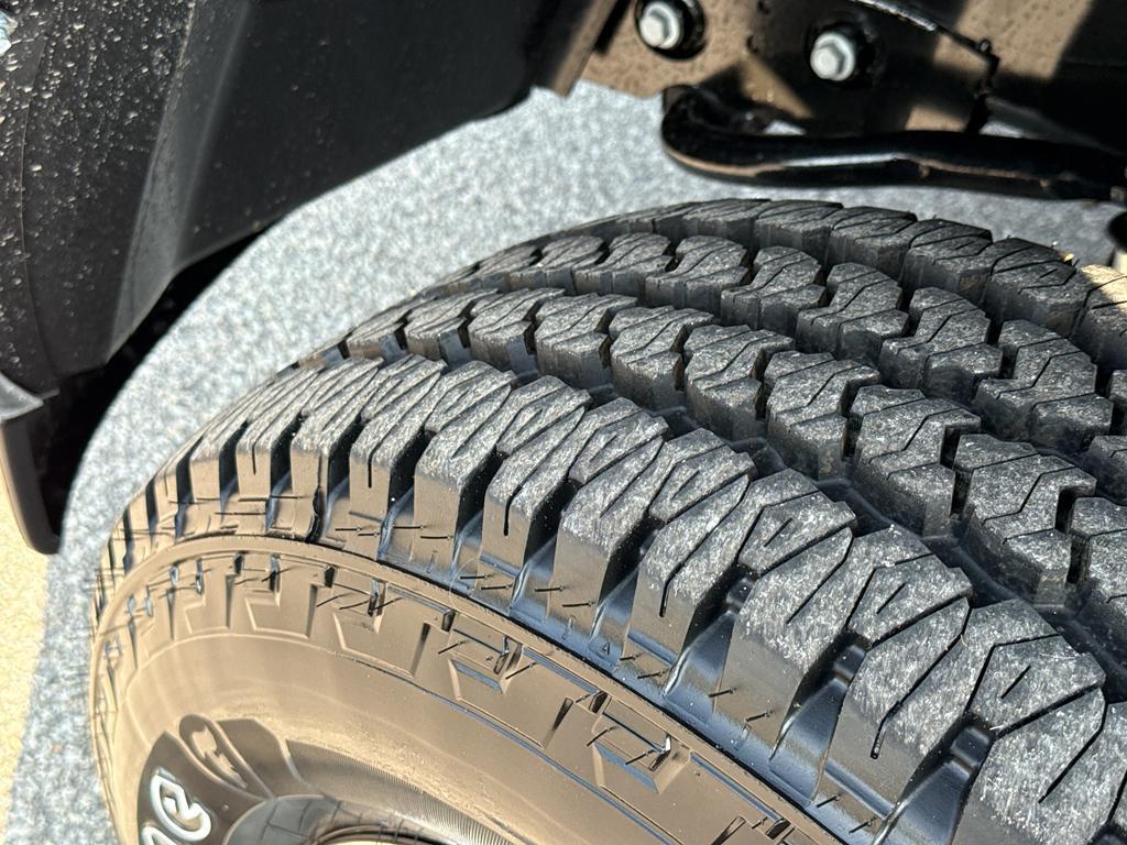 new 2025 Ram 2500 car, priced at $63,998