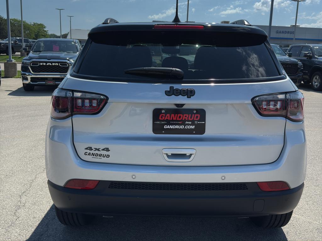 new 2025 Jeep Compass car, priced at $39,051