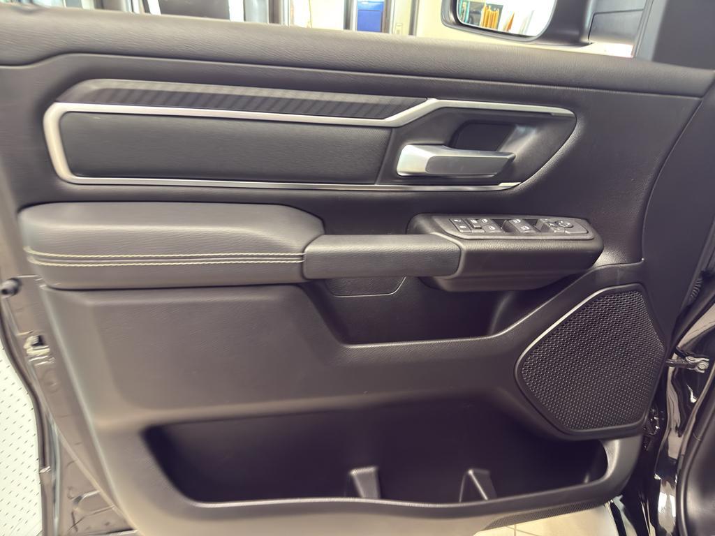 new 2025 Ram 1500 car