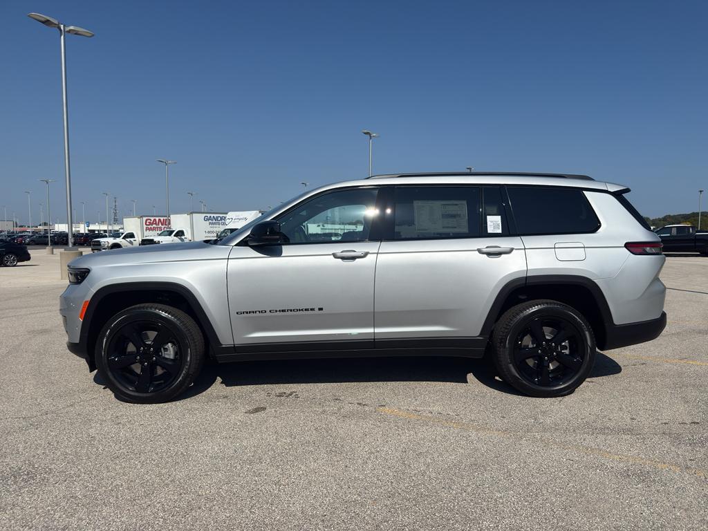 new 2025 Jeep Grand Cherokee L car, priced at $57,259