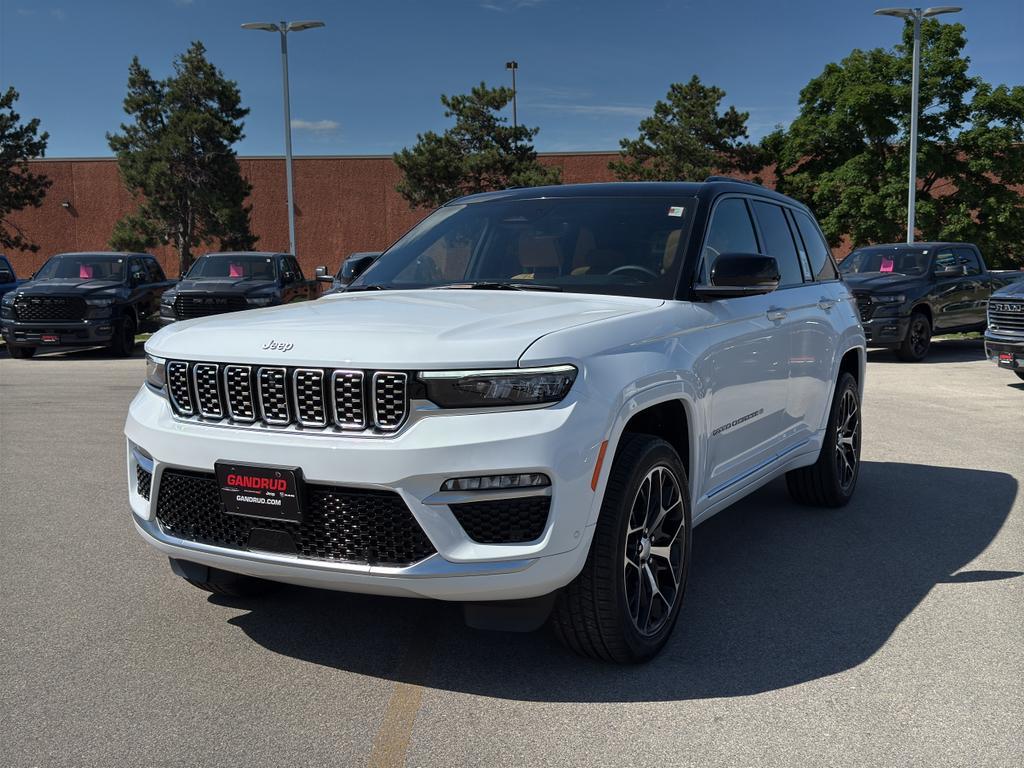 new 2025 Jeep Grand Cherokee car, priced at $65,310
