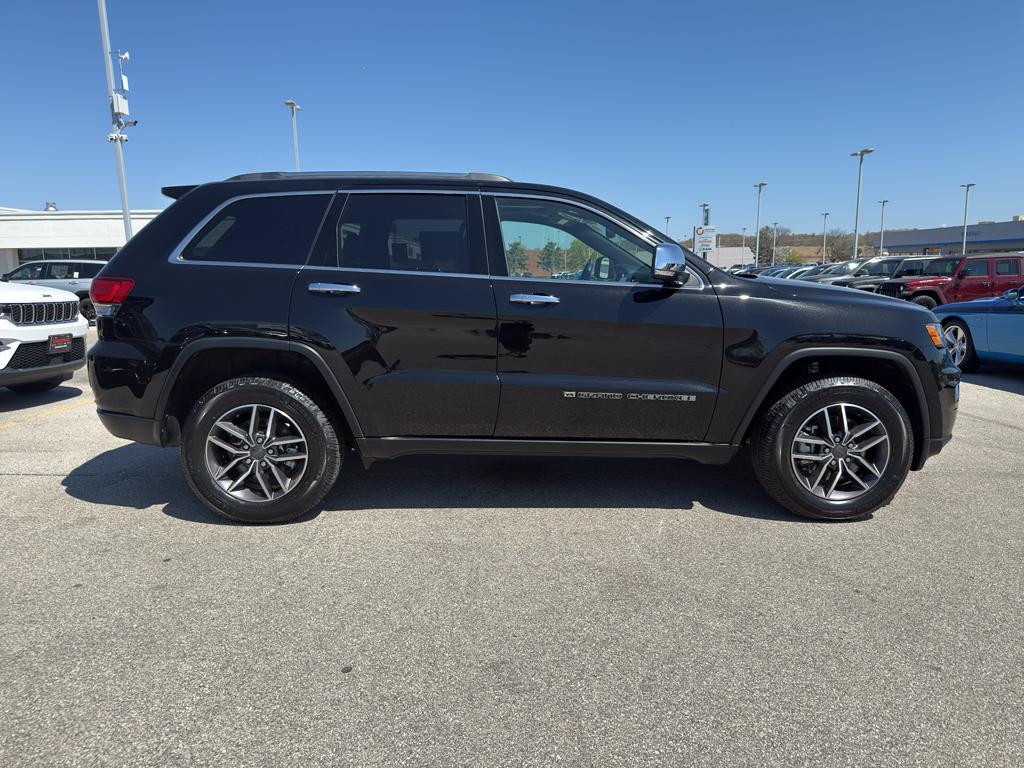 used 2022 Jeep Grand Cherokee WK car, priced at $30,895