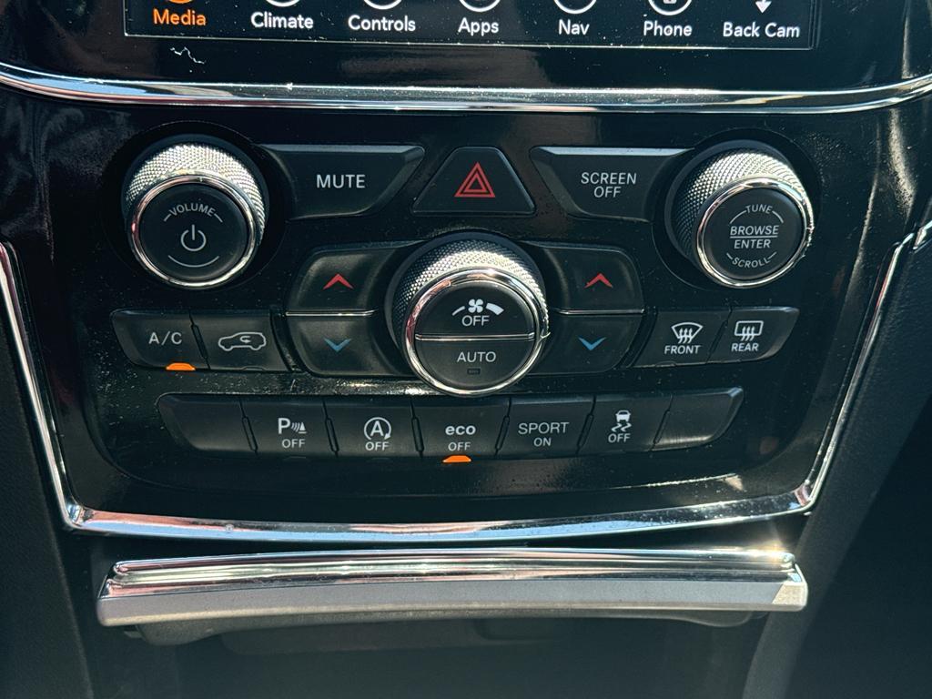 used 2022 Jeep Grand Cherokee WK car, priced at $30,895