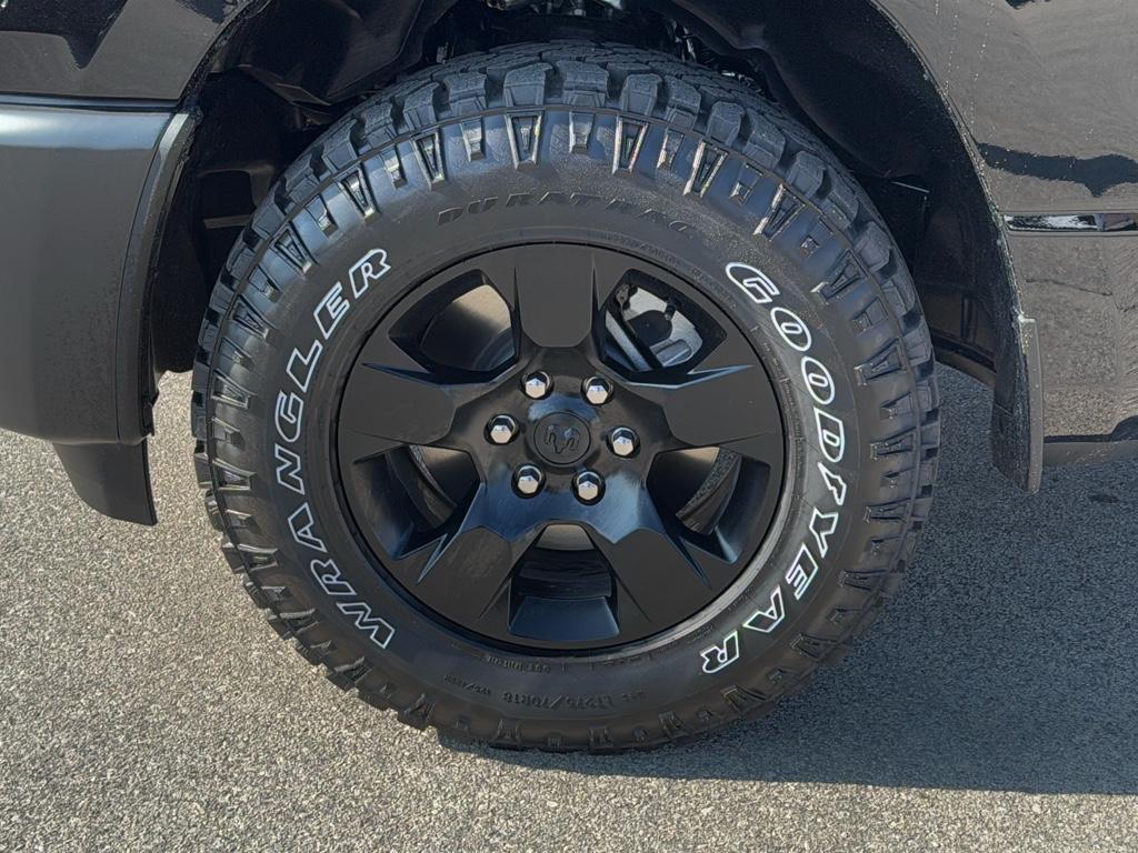 new 2025 Ram 1500 car, priced at $57,963