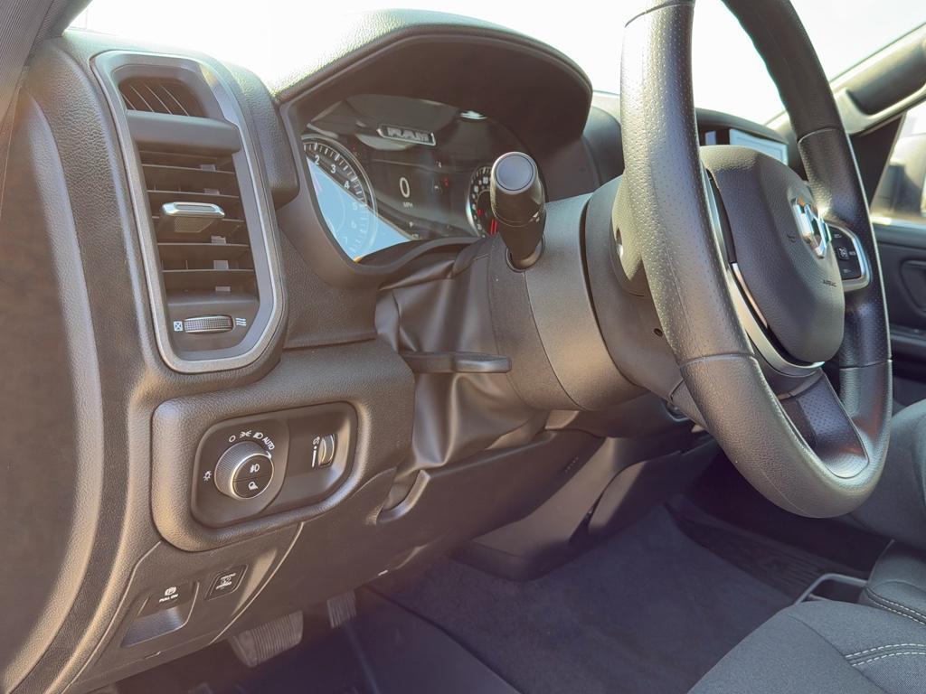 new 2025 Ram 1500 car, priced at $57,963