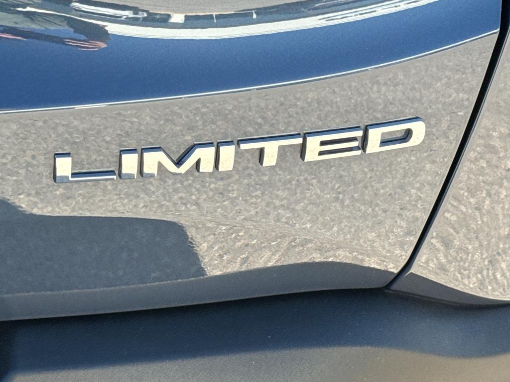 used 2022 Jeep Renegade car, priced at $23,395