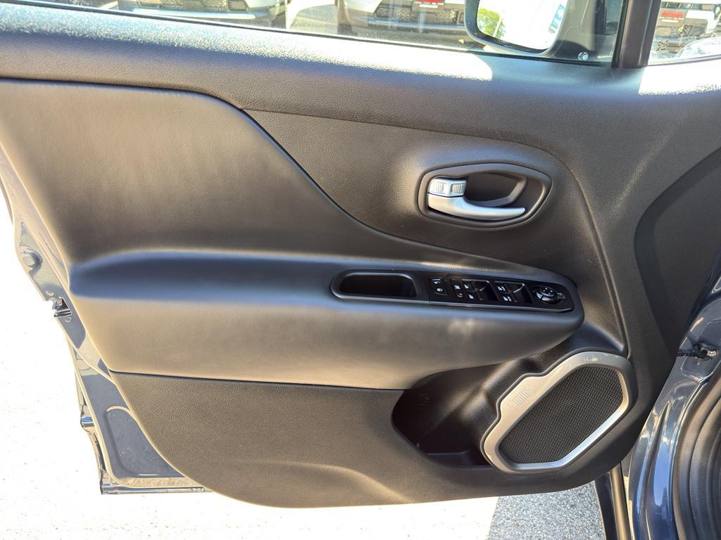 used 2022 Jeep Renegade car, priced at $23,395