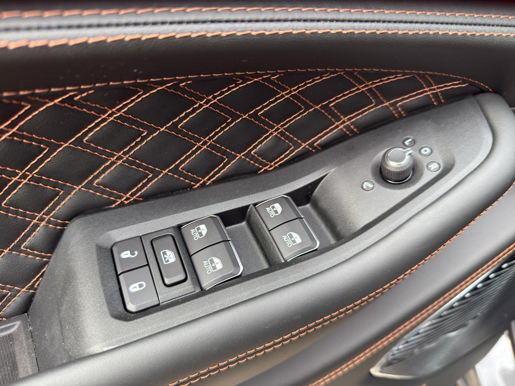 new 2025 Jeep Grand Cherokee L car, priced at $66,253