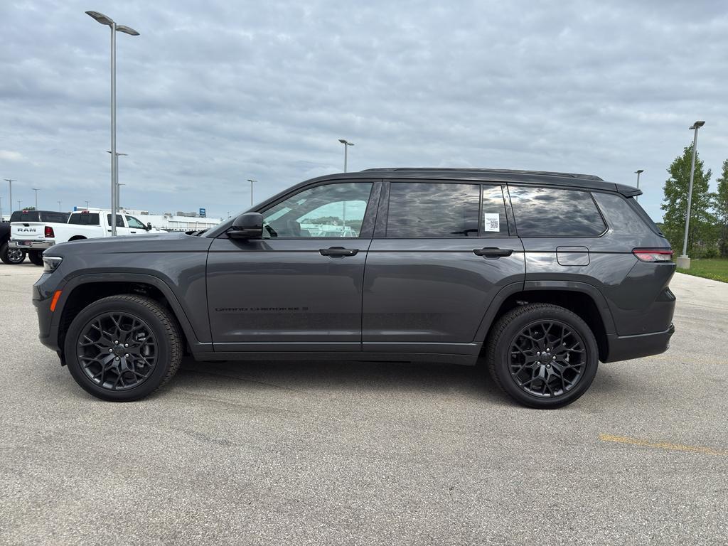 new 2025 Jeep Grand Cherokee L car, priced at $66,253