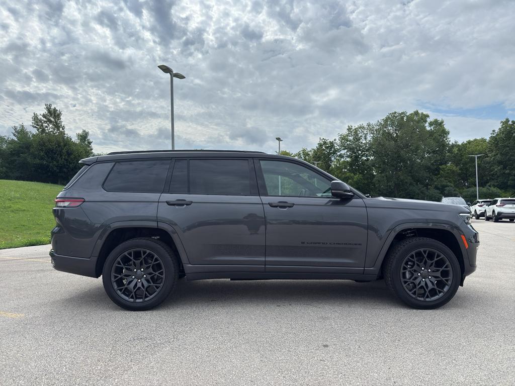 new 2025 Jeep Grand Cherokee L car, priced at $66,253