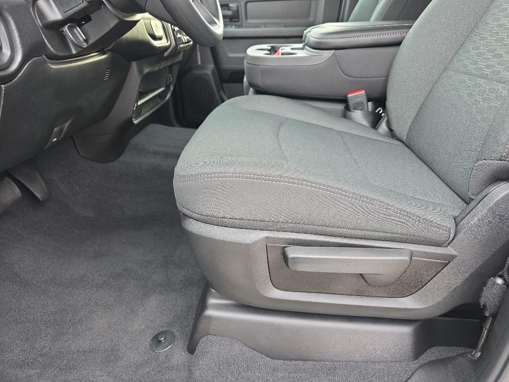 new 2025 Ram 2500 car, priced at $64,964