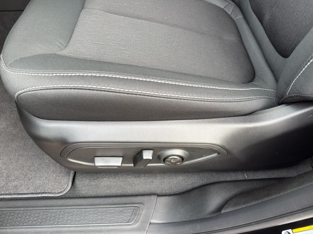 new 2025 Jeep Grand Cherokee L car, priced at $44,910