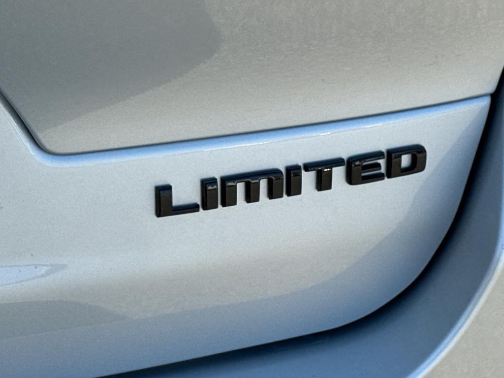 new 2025 Jeep Grand Cherokee L car, priced at $54,036