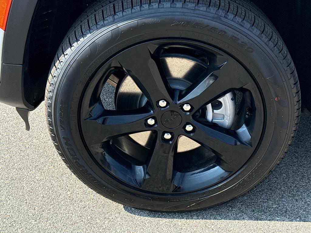 new 2025 Jeep Grand Cherokee L car, priced at $54,036